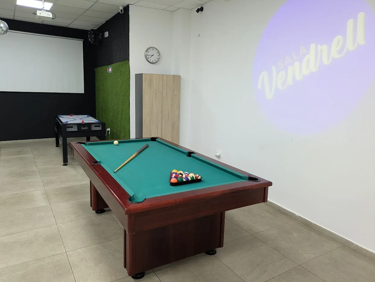 Billar profesional en la zona de juegos actual