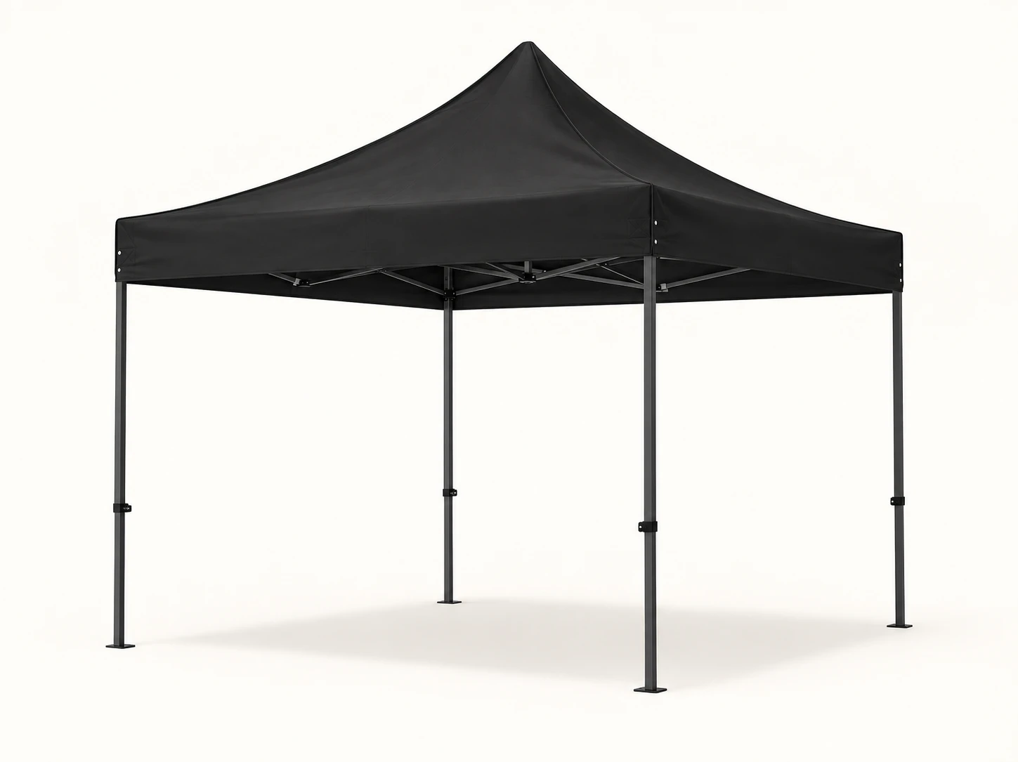 Imagen ilustrativa de carpa negra de 3 × 3 m con lona de techo y laterales abiertos